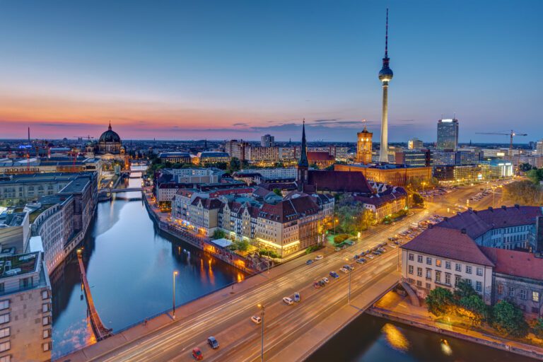 the-berlin-skyline-at-the-blue-hour-2023-11-27-04-51-09-utc
